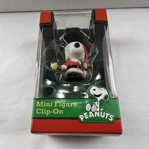 Peanuts Snoopy Santa Claus Christmas Ornament Mini‎ Figure Clip-On Sealed 2012